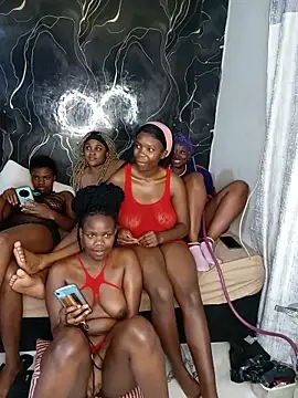 Teeangelaa online show from May 2026 04:36:01 PM