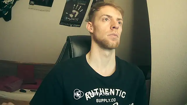 Milkyman7 online show from December 2024 08:38:02 PM