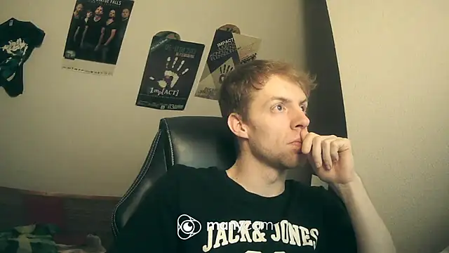 Milkyman7 online show from February 2025 08:35:02 PM