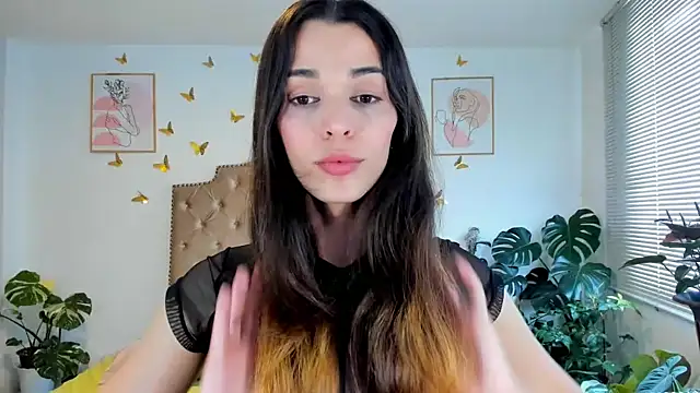 bella grego online show from May 2026 06:27:01 PM