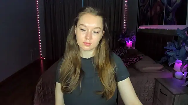 ValeriSunny online show from July 2026 04:19:01 AM