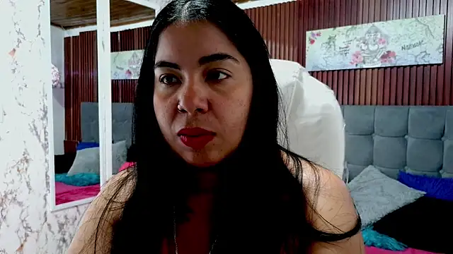 dayanalee online show from April 2026 08:29:02 PM