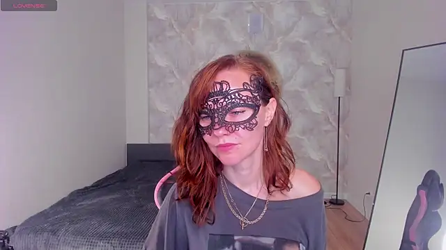 Margo Kelly online show from July 2026 10:16:02 PM