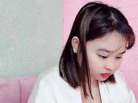 Snapshot of NhungNhun789 chatting on April 2026 07:48:01 PM NhungNhun789 online show from April 2026 07:48:01 PM