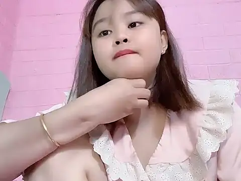 Snapshot of NhungNhun789 chatting on May 2026 08:44:01 AM NhungNhun789 online show from May 2026 08:44:01 AM