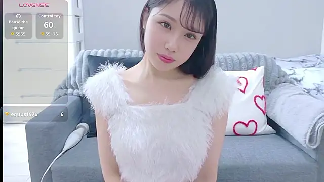 Minamina2 online show from May 2026 06:10:02 AM