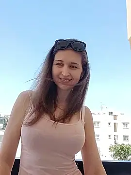 irresistibelle online show from May 2026 10:53:01 AM