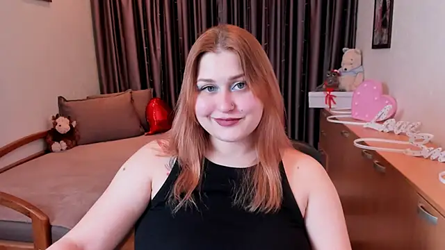 NoraLiin online show from April 2026 07:08:02 PM