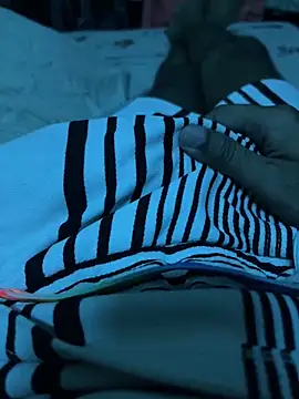 luciferthedevilqwer online show from April 2026 05:48:02 PM