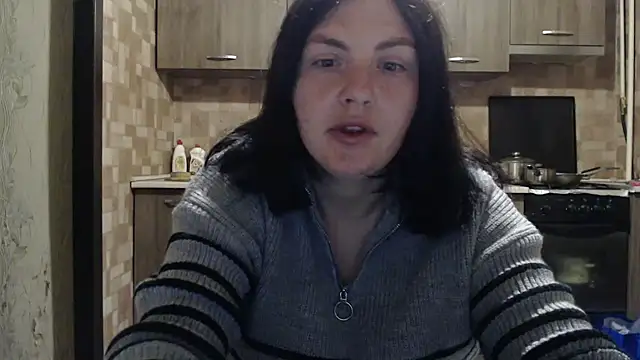 AlinaxJames online show from April 2026 05:47:01 PM