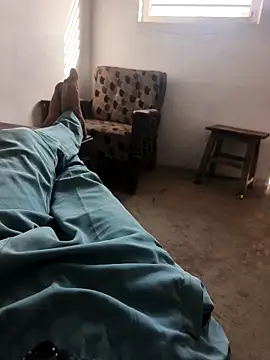 cute-01couple online show from April 2026 02:53:01 AM