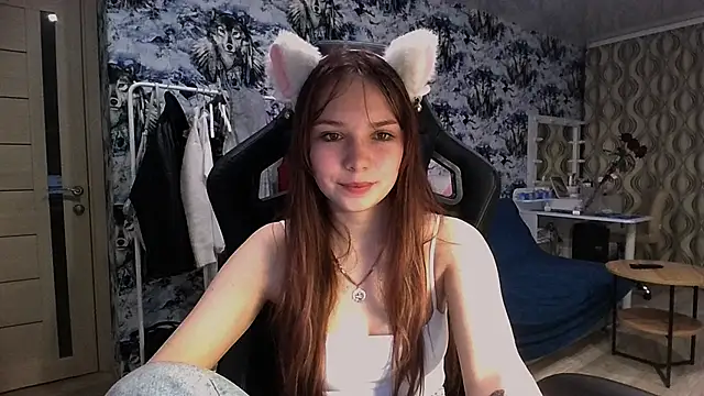 Snapshot of Princess_Mira chatting on July 2026 06:03:02 PM Princess Mira online show from July 2026 06:03:02 PM