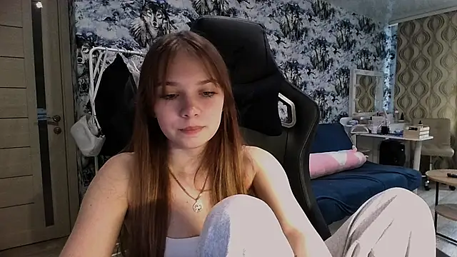 Snapshot of Princess_Mira chatting on July 2026 11:17:02 AM Princess Mira online show from July 2026 11:17:02 AM