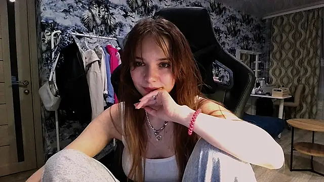Snapshot of Princess_Mira chatting on July 2026 09:25:01 PM Princess Mira online show from July 2026 09:25:01 PM