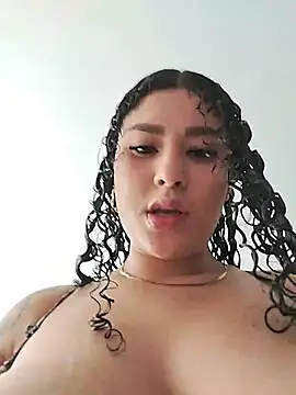 LeahAngell online show from May 2026 01:07:01 PM