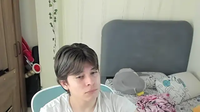 Felixzyn online show from July 2026 12:51:01 PM