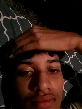 tuflaquitorico online show from April 2026 10:21:02 PM