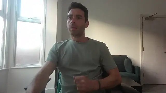 Snapshot of frenchbdmaninlondon chatting on June 2026 06:52:01 PM frenchbdmaninlondon online show from June 2026 06:52:01 PM