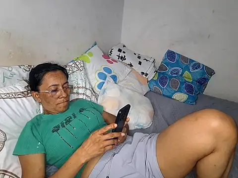 Angel Iron69 online show from June 2026 07:57:01 PM