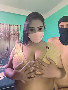 Snapshot of Hot_Cupole chatting on August 2026 03:10:01 PM Hot Cupole online show from August 2026 03:10:01 PM