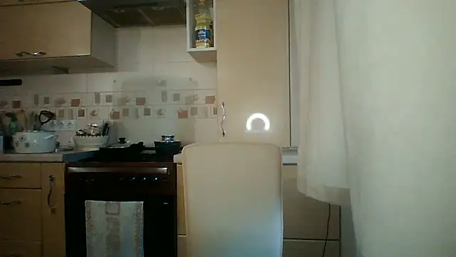 Lisanta online show from June 2026 05:07:01 PM