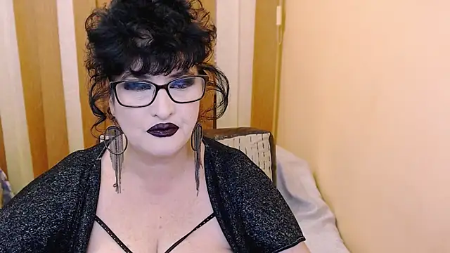 Snapshot of QuuenOfSin chatting on December 2024 05:15:02 PM QuuenOfSin online show from December 2024 05:15:02 PM