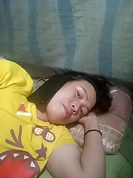 Snapshot of phuongtrinh1 chatting on May 2026 01:54:02 PM phuongtrinh1 online show from May 2026 01:54:02 PM