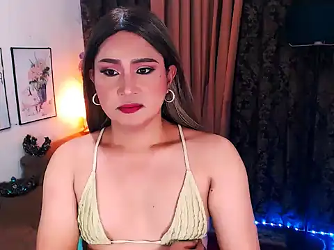 Snapshot of SWEETBELLA69 chatting on July 2026 05:33:01 AM SWEETBELLA69 online show from July 2026 05:33:01 AM