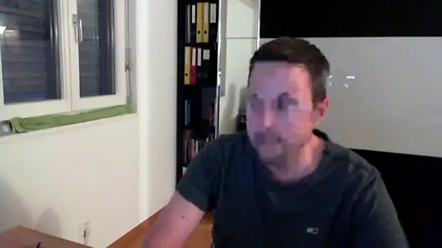 FeelFree88-ZH online show from April 2026 06:50:01 PM