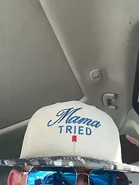 BigDawgzbite69 online show from April 2026 02:09:01 PM