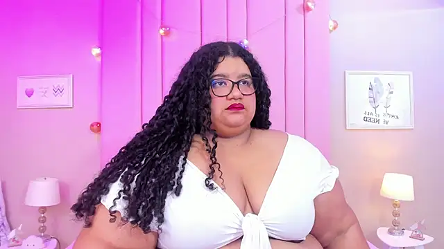 Miley collinss online show from April 2026 02:15:01 PM