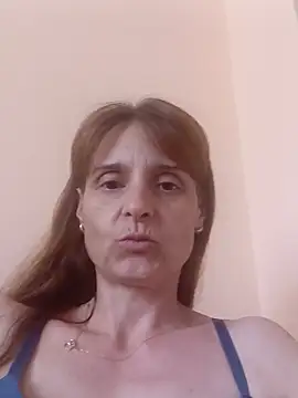 Snapshot of LissaBelaa chatting on May 2026 10:52:02 AM LissaBelaa online show from May 2026 10:52:02 AM