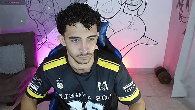 caius bigcock1 online show from May 2026 12:11:01 PM