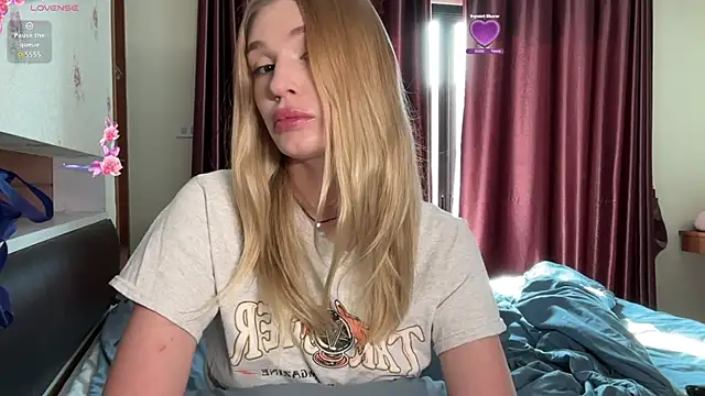 crazysuckks online show from April 2026 01:36:02 AM