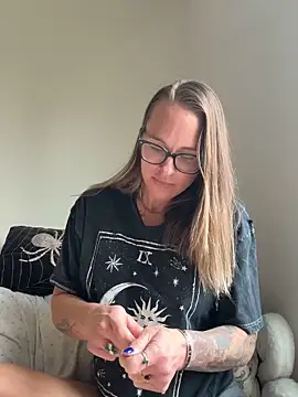 blackwidowlaced online show from April 2026 08:55:01 PM