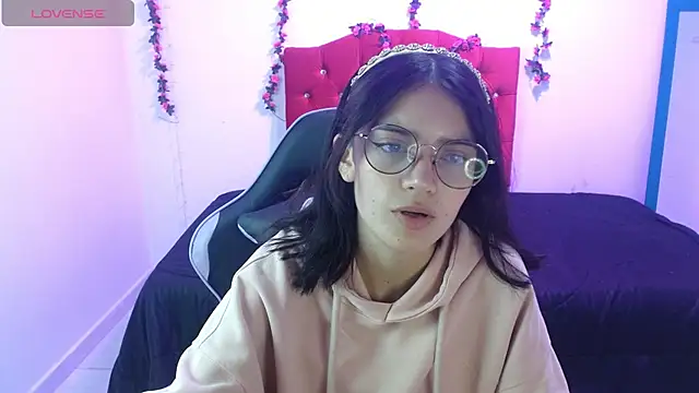 jaide16092020 online show from April 2026 08:25:02 PM