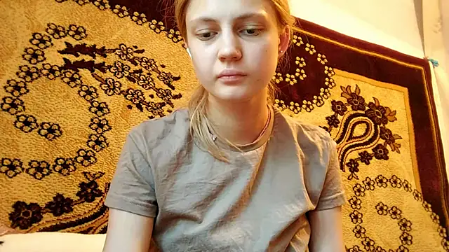 LunaLaday online show from June 2026 02:14:02 AM