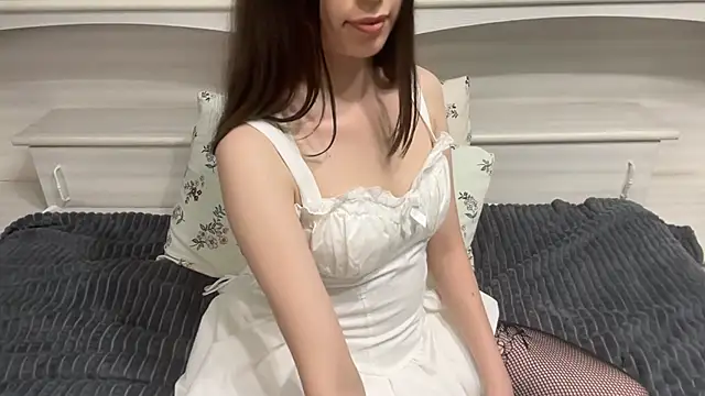 KristyTramel online show from May 2026 12:12:01 PM