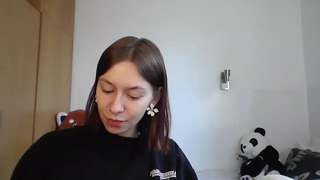 JuicyErika online show from May 2026 05:12:02 PM