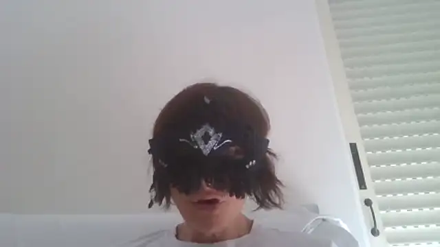 HelenTiAscolta online show from June 2026 04:11:01 PM