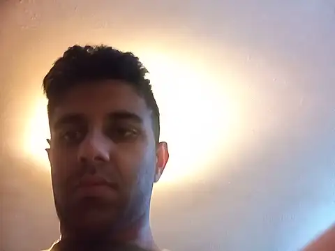 Gayarabtwink33 online show from June 2026 12:10:01 PM
