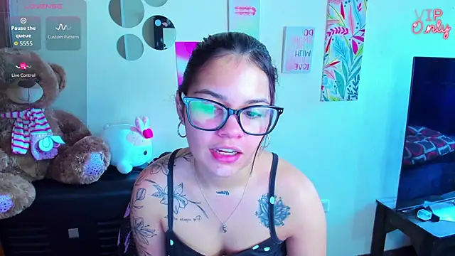 angelina 77 online show from June 2026 04:20:02 PM