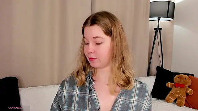 MERRIEMS online show from April 2026 02:02:01 AM