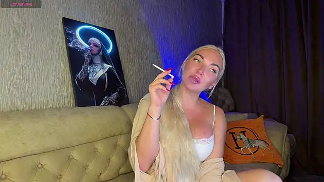 MissJessX online show from August 2026 08:11:01 PM