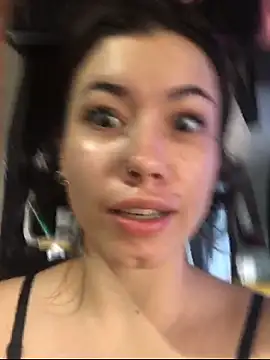 alkivamoon online show from May 2026 06:12:02 PM