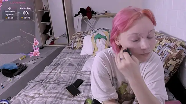 VikaViktoria online show from May 2026 06:02:01 PM