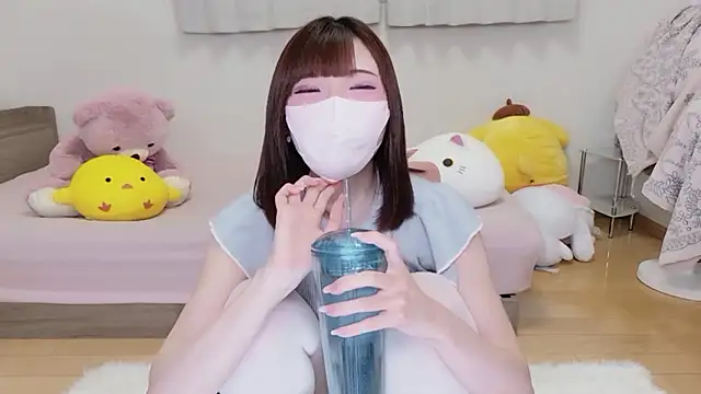 Snapshot of hiyo0001 chatting on July 2026 03:16:01 PM hiyo0001 online show from July 2026 03:16:01 PM