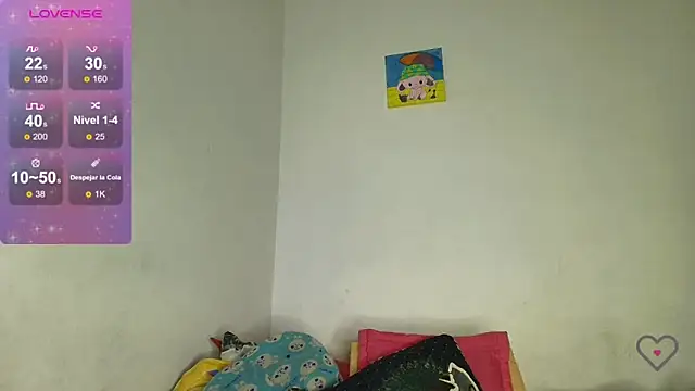 Snapshot of EliVanegas chatting on July 2026 03:03:02 PM EliVanegas online show from July 2026 03:03:02 PM