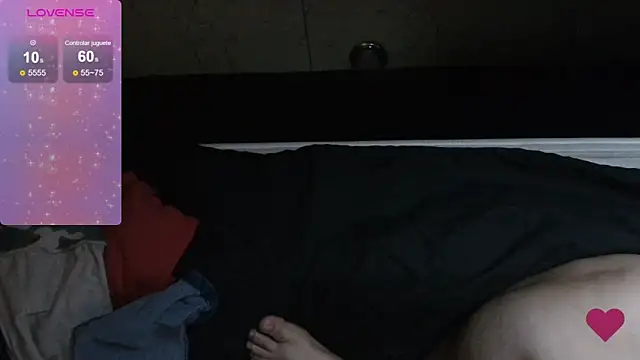 Snapshot of EliVanegas chatting on July 2026 10:12:02 PM EliVanegas online show from July 2026 10:12:02 PM