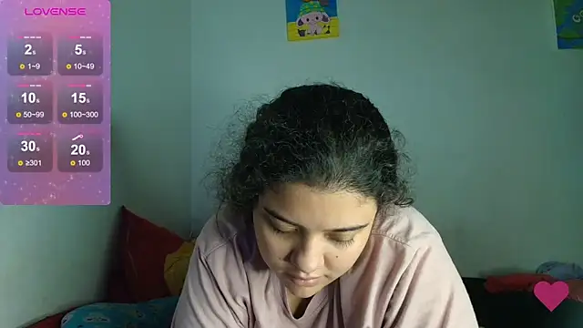 Snapshot of EliVanegas chatting on July 2026 03:10:02 PM EliVanegas online show from July 2026 03:10:02 PM